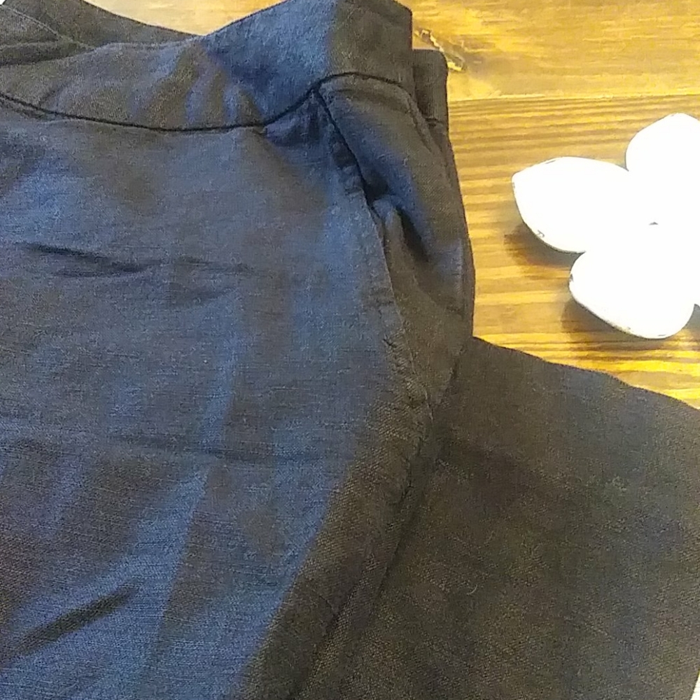 Emma James linen black pants size 10 seam 27"